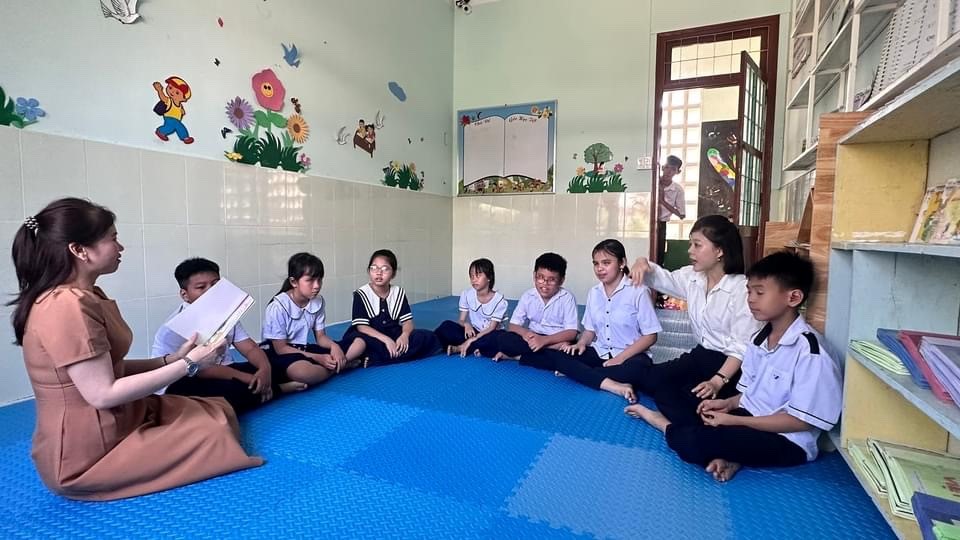 Kết nối “Ánh sáng tri thức” tại Trung tâm Hỗ trợ phát triển Giáo dục hòa nhập tỉnh Phú Yên – nhân Tháng hành động vì trẻ em năm 2024
